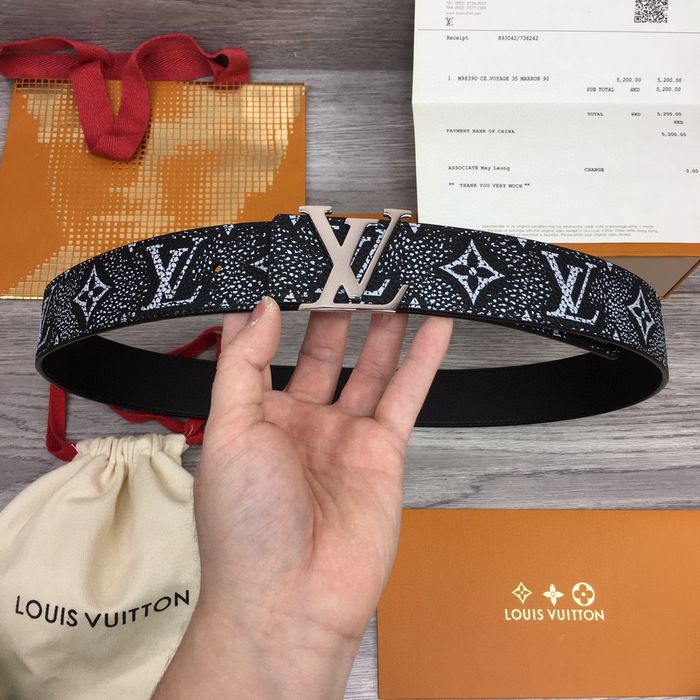 Louis Vuitton Belt 40MM LVB00069